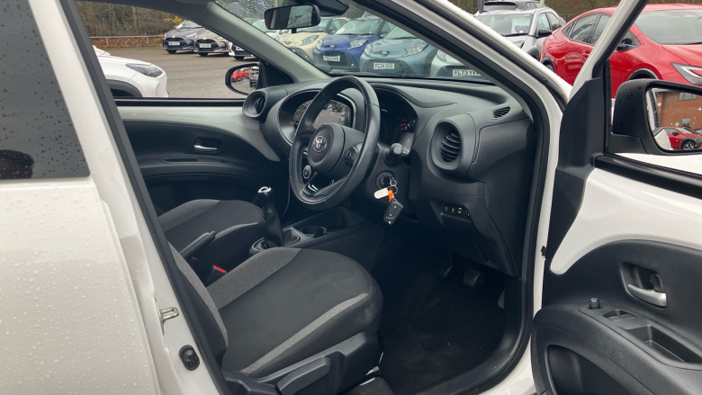 Toyota Aygo X 1.0 VVT-i Pure 5dr Petrol Hatchback